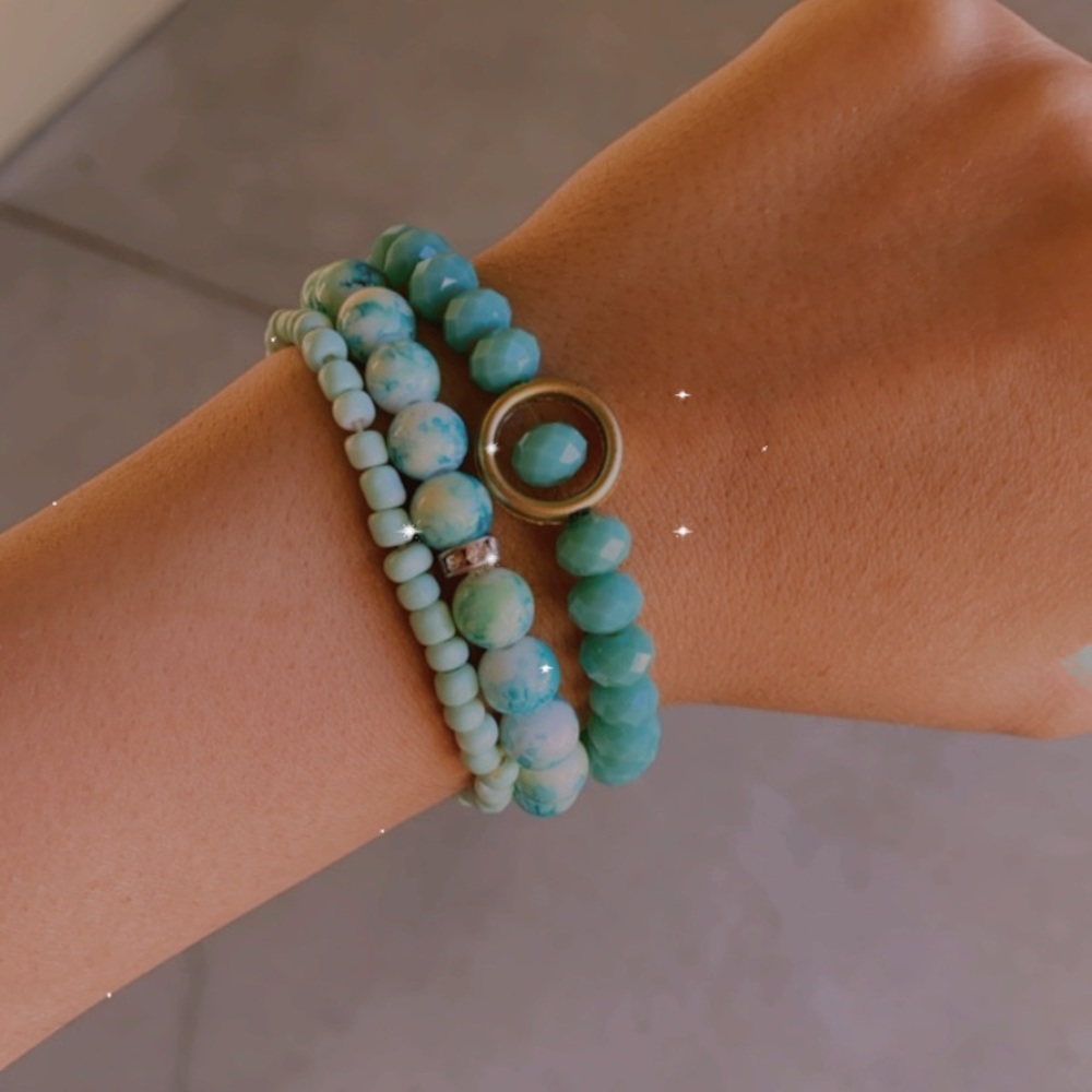 Handmade turquoise bracelet